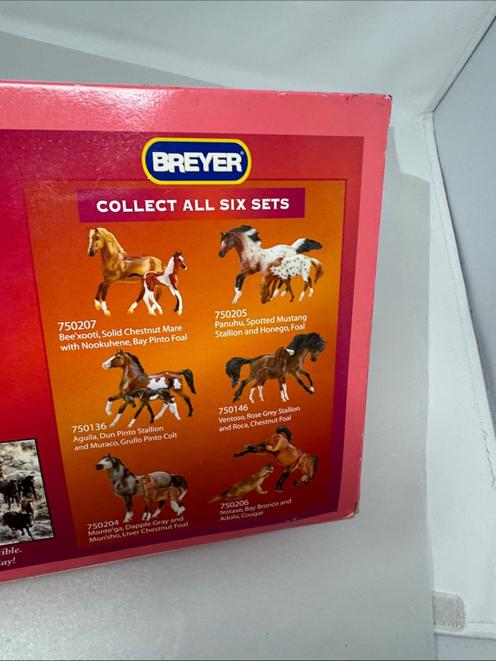 BREYER AMERICA'S WILD MUSTANGS VENTOSO STALLION & ROCA FOAL HORSE FIGURINES - Picture 9 of 17